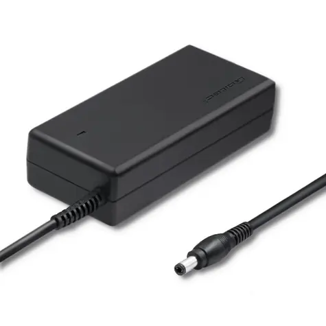 Qoltec 50769 Univerzální napajecí adaptér 36W 1.40m černá / 12V / 3A / 5.5x2.5
