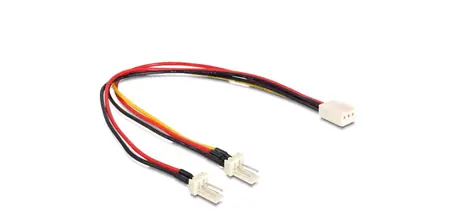 Delock Napájecí kabel 2 x 4 pin Molex (M) - 8 pin EPS (M) 0.3m
