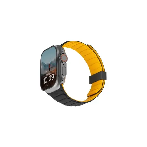 UAG Pathfinder řemínek pro Apple Watch 44/45/46/49mm žlutá/černá