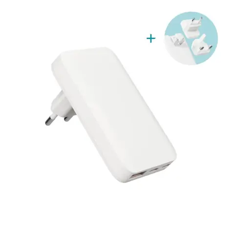 Epico Travel UltraBoost Flat GaN 65W síťový adaptér EU65 bílá / 2x USB-C / 1x USB-A 