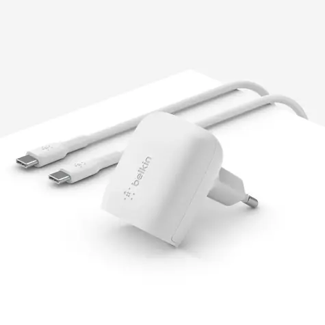 Belkin BOOST CHARGE charger bílá / nabíječka USB-C / 20W / PD / s 1m kabelem USB-C
