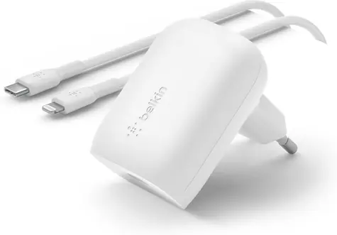 Belkin BOOST CHARGE charger bílá / nabíječka USB-C / 30W / PD / s 1m kabelem USB-C na Lightning