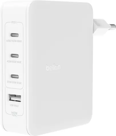 Belkin BOOST CHARGE cestovní nabíječka bílá / 3x USB-C / USB-A / 140W / PD / GaN / UK / EU / US
