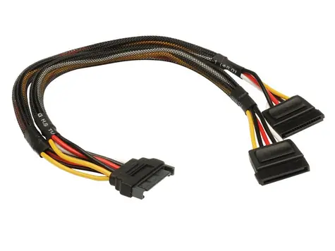 AKASA SATA napájecí rozdvojka 15pin SATA(M) na 2xSATA(F) 30 cm