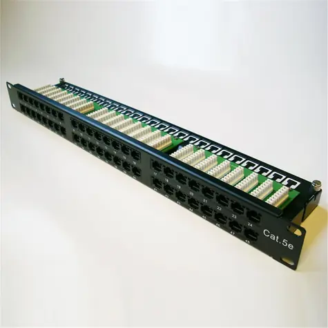 DATACOM Patch panel 48p. / CAT5E / 1U / 8x6p / UTP / 19