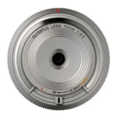 Olympus BCL-1580 stříbrná / 15mm / 1:8.0 (ekv. 30mm) pevný ultra tenký objektiv velikosti krytky